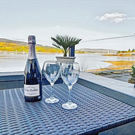 Cosy Lochside Cottage With Mountain And Sea Views Clynder Экстерьер фото